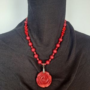 Red rose pendant